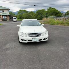 ベンツw211後期型E250の画像