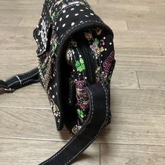 ミニーマウス×黒 POPなポケットいっぱいショルダーバッグの画像