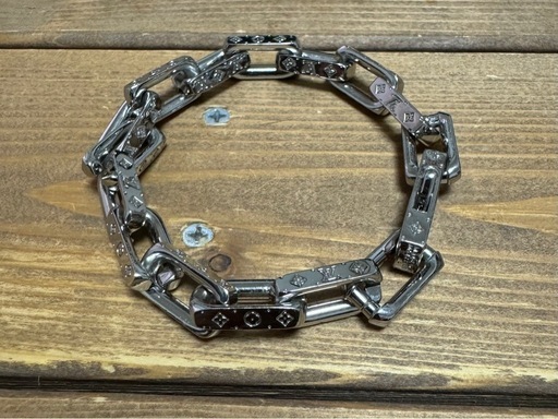 【決定済】★半額値下げ  ブレスレット