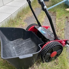 芝刈り機　芝刈機　手動の画像