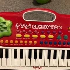 電子ピアノおもちゃの画像