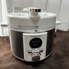 電気圧力鍋　の画像