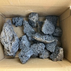 溶岩石　　50〜200mm   5kg