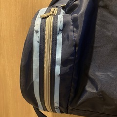 adidasボストンバッグの画像