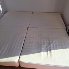 分割出来るベット(ワイドキングサイズ)