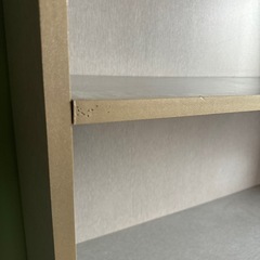 4段型の棚の画像