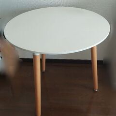 丸テーブル / 直径80cmの画像