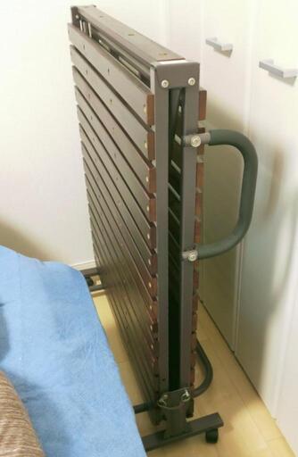 すのこ折りたたみベッド シングル