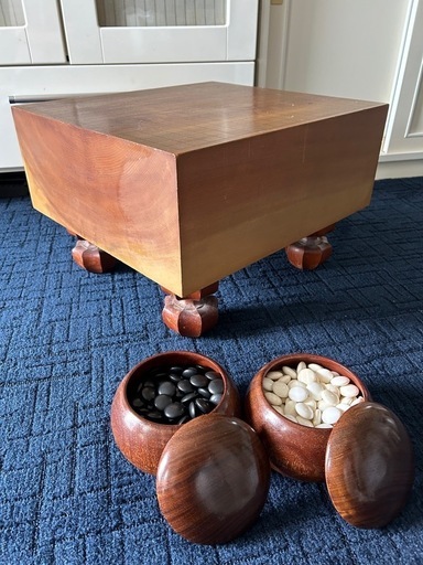 碁盤(桂)碁石セット(メキシコ蛤、那智黒)