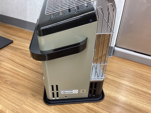 【取りに来られる方限定！！】Iwatani カセットガスストーブ　2020年製