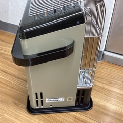 【取りに来られる方限定！！】Iwatani カセットガスストーブ　2020年製の画像