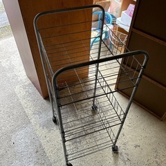 キッチンワゴン　３段