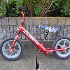 バランスバイク　幼児自転車練習用　赤