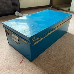 昭和レトロ ブリキ衣装ケース