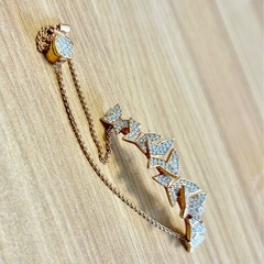 【定価2.4万円】美品　スワロフスキー　ブレスレットの画像