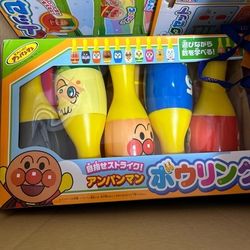 アンパンマンおもちゃ取引中