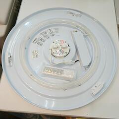 ニトリ☆LED照明器具☆プリメーラ２6S、6畳ぐらい、リモコンあり【こちらは店舗です。浜村鹿野温泉ICから3分 買取本舗 宮本リサイクル 営業時間9～19時 定休日水曜のみ←連絡できませんm(_ _)mの画像