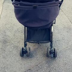 ベビーカーの画像