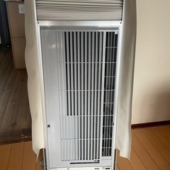 窓付けエアコン　美品の画像