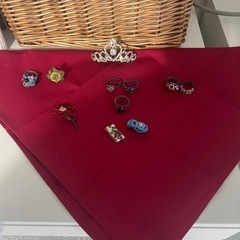 ビーズアクセサリー、ティアラ