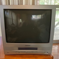 テレビデオ　ブラウン管21インチ