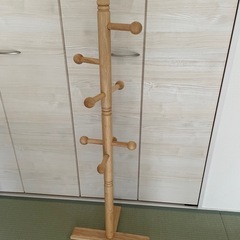 美品✨木製ポールハンガー 
