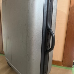 大容量スーツケース差し上げますの画像