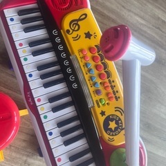 【Amazon販売価格7500円】ローヤル キッズキーボードの画像