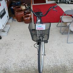 自転車☆Takeda☆A23AA07680、26インチ、ホワイトカラーーカラー、小傷・サビ、ママチャリ【こちらは店舗です。浜村鹿野温泉ICから3分 買取本舗 宮本リサイクル 営業時間9～19時 定休日水曜のみ←連絡できませんm(_ _)mの画像
