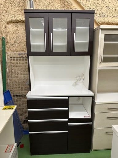 【ドリーム川西店御来店限定】ニトリ　3枚扉オープンボード／クリーニング済み 【2001246255600231】