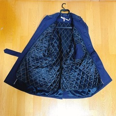 クリーニング済みスーツセレクトのコートの画像