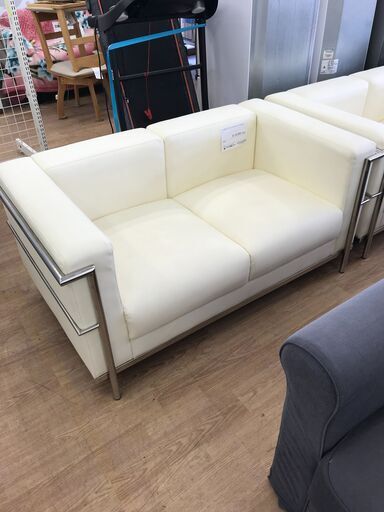 ★ジモティ割あり★  ２人掛けソファ　ル・コルビジェ　リプロダクト品 アイボリー H×W×D クリーニング済み KJ6573