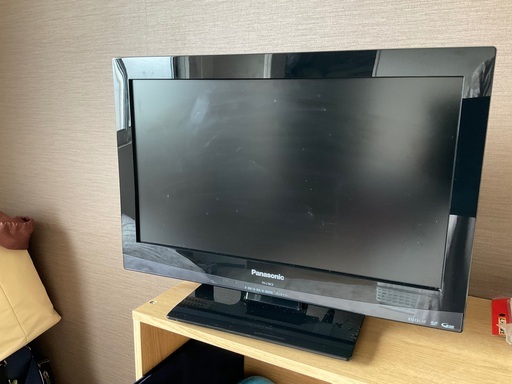 液晶テレビ　19インチ　Panasonic