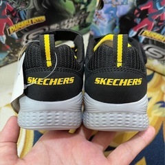 SKECHERS新品未使用の画像