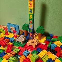 おもちゃ　ブロックの画像