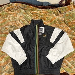 決定新品puma  ナイロンジャケットs