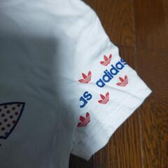 adidas  コンパクトTシャツの画像