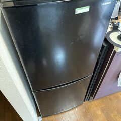 アイリスオーヤマ 冷蔵庫 黒 142L 2020年製造