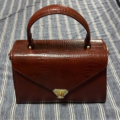 LILY BROMN 台形ハンドバッグ