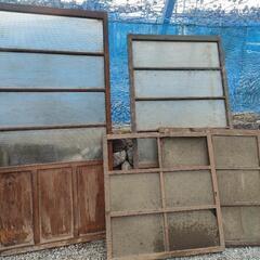 引き戸4枚　レトロ