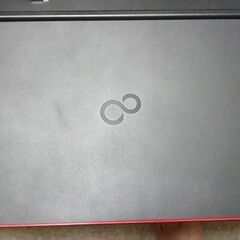インテル® Corei3 富士通Windows11ノートパソコンの画像