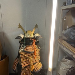 LEDスタンド照明10万円以上する物の画像