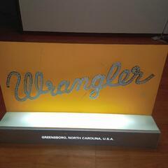 Wrangler 電光看板
