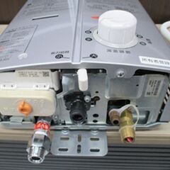 現状品 リンナイ 瞬間湯沸器 寒冷地用 RUS-V51XTK 2018年製 シルバー 都市ガス12A/13A用 元止め式 苫小牧西店の画像