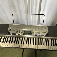 電子ピアノ