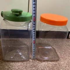 【無料】プラスチック  保存容器  まとめての画像