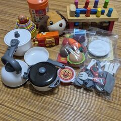 低月齢向き　おもちゃ　アンパンマン他　まとめ売り!!