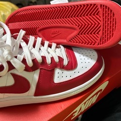 正規品、新品‼️ナイキ、ターミネーターHi‼️レッド&ホワイト29cm‼️確認だけでもOK‼️他の物 1万円以上お買い上げの方半額にします‼️ の画像