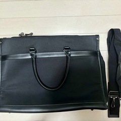 ビジネスバッグ　通勤用/就活用　ほぼ新品