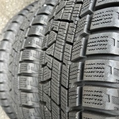 ヨコハマスタッドレス！バリ溝！155/70R13　の画像